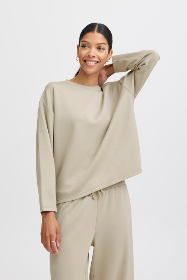 Byoung Bypusti Long sleeve top in String