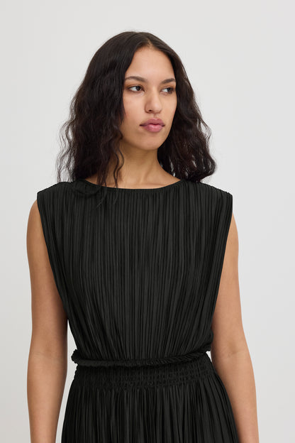 ICHI Ihyamilet Dress in Black