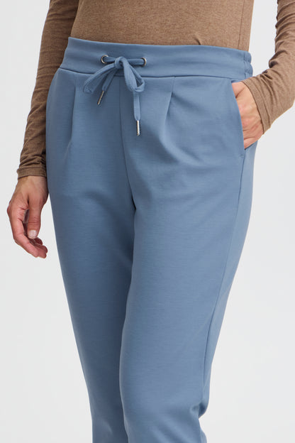 Byoung Rizetta Crop Pants in Blue Horizon