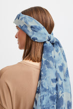 Load image into Gallery viewer, Byoung Bawallam Scarf in True Navy Mix
